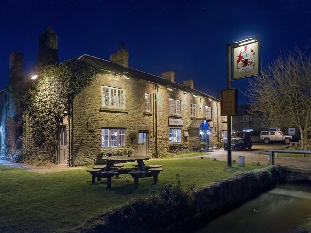 The Fairfax Arms Hotel Gilling East Luaran gambar